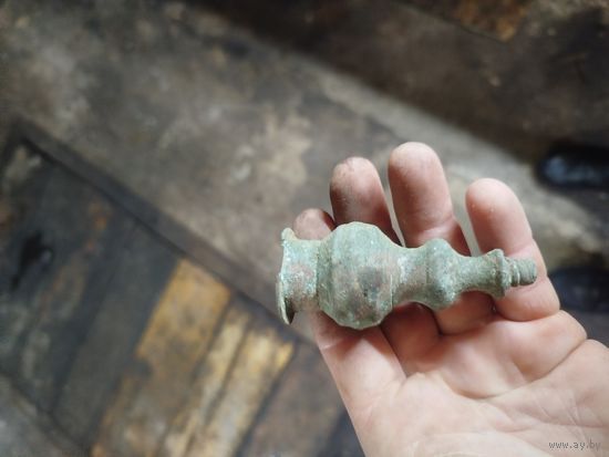 Часть подсвечника.