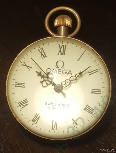 ЧАСЫ НАСТОЛЬНЫЕ -2