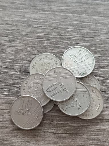 Узбекистан. 10 сом 2001 год.