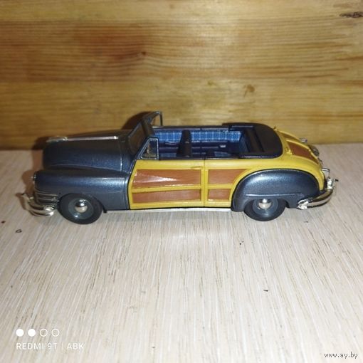 Винтаж.CHRYSLER TOWN COUNTRY.VITESSE.Португалия.1/43.