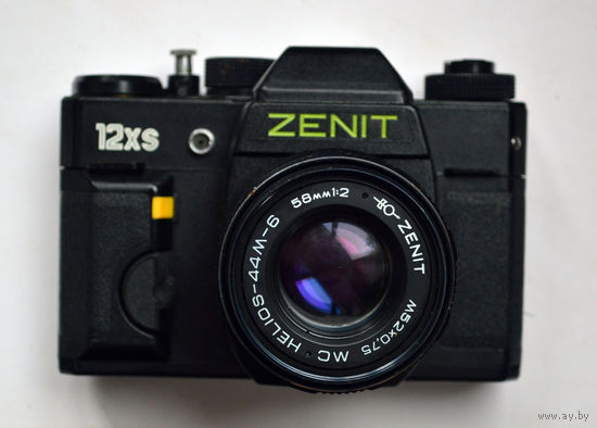 Зенит 12XS с объективом Гелиос 44м-6
