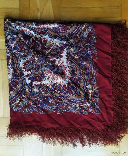 ПАВЛОВСКИЙ ПОСАД - 100% ШЕРСТЬ - ПЛАТОК С ШЕЛКОВОЙ БАХРОМОЙ