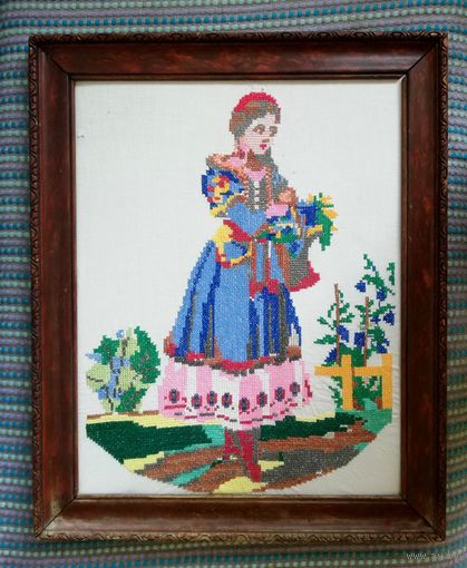 Картина старая, вышивка, Девушка с букетом, СССР, 1950-60гг
