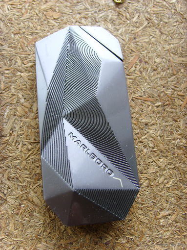 Зажигалка Marlboro ADM