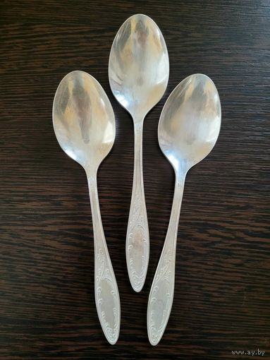 Ложки столовые "Пламя", мельхиор, 3 шт. одним лотом.