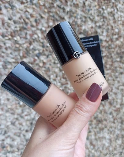 Тональная основа Giorgio Armani Luminous Silk Foundation 30 ml