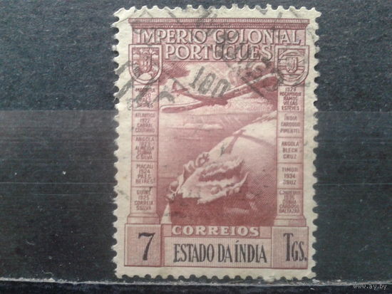 Индия, колония Португалии, 1938. Самолет над земным шаром