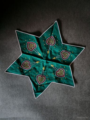 Новогодний декор, вышитая вручную салфетка, винтаж