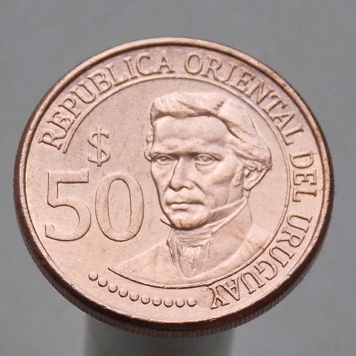 Уругвай 50 песо 2011 200 лет революции против Испании /сталь с медным покрытием/