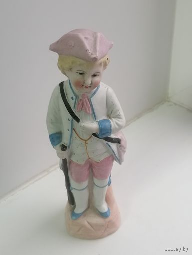 Статуэтка Мальчик ГДР, торги с Рубля