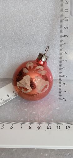 Ёлочная игрушка. Шарик с колокольчиками. 20