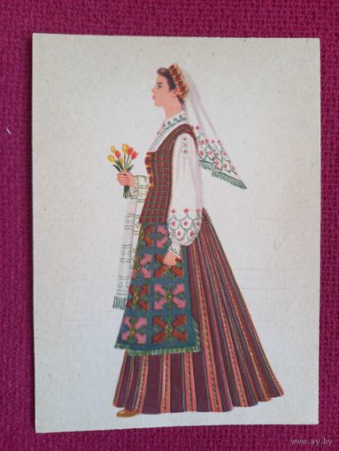 Народные костюмы в Занавичек. 60 г. Чистая.