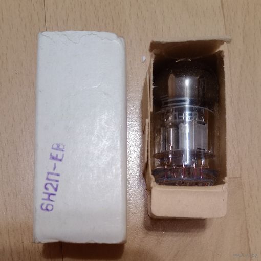 Радиолампа 6н2п-ев новая в упаковке