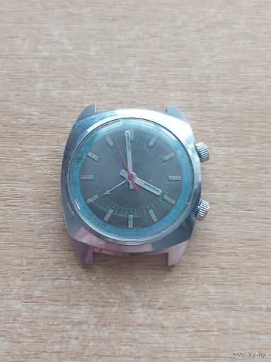 Часы Полет будильник