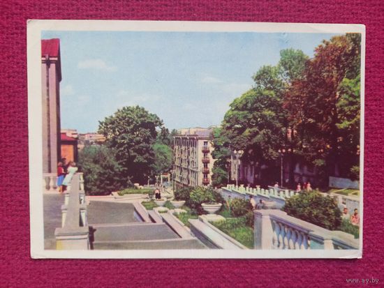 Минск. Улица Карла Маркса. Ананьины 1964 г. Чистая.