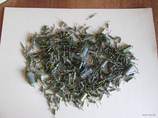 Резисторы.Цена за все.