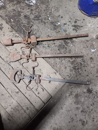 Старенькие весы