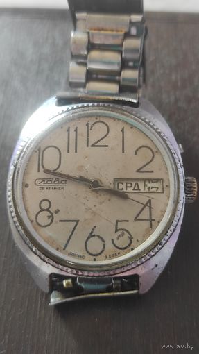 Часы Слава. Ссср. Рабочие. Царапины спекла.