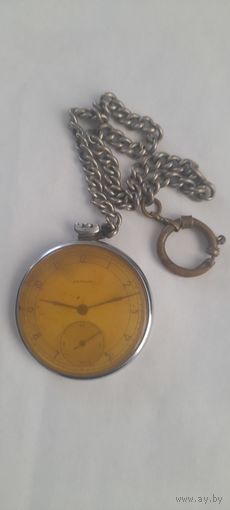 ЧАСЫ КАРМАННЫЕ МОЛНИЯ ВРЕМЕН СССР.