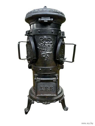 Старинная чугунная печь