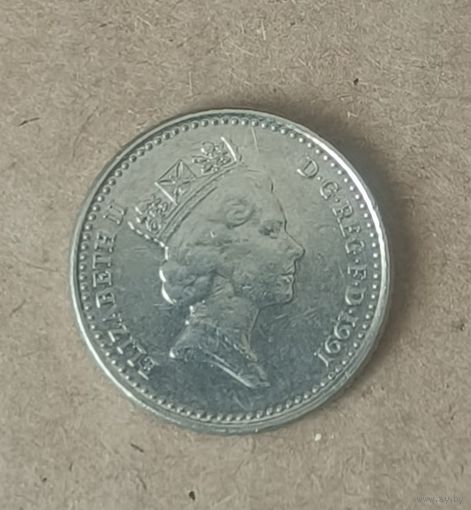 Монета Великобритания 5 пенсов 1991 год