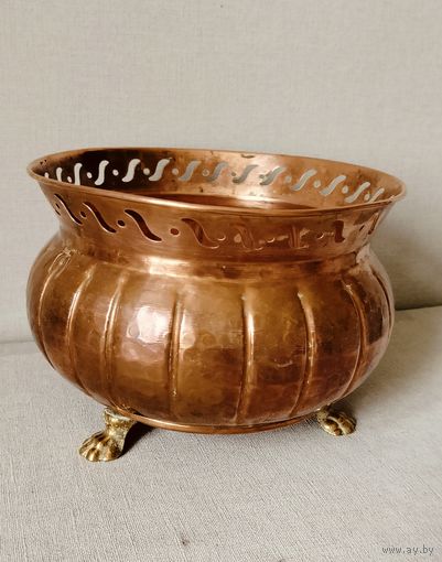 Кашпо медное, ваза Франция.