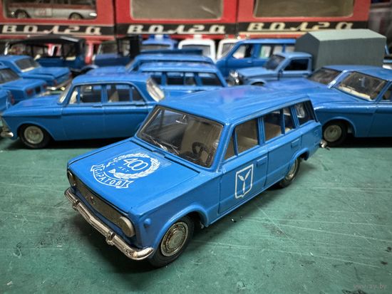 ВАЗ-2102 тамп 400 лет Саратову. Пятничный вечер в синих тонах. Не забываем делать себе подарки к 23 февраля!