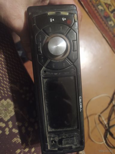 Автомобильная магнитола на опыты или запчасти