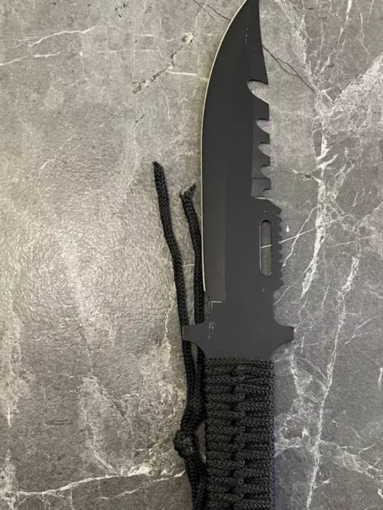 Нож туристический