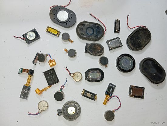 Динамики и микрофоны для мобильных телефонов . С рубля