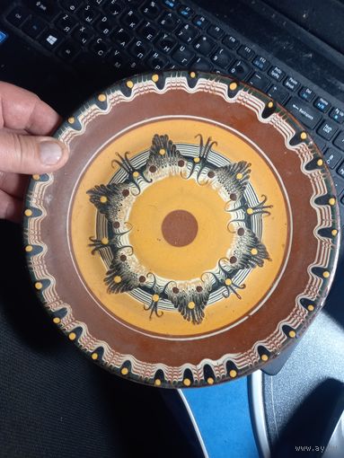 Настенная тарелка