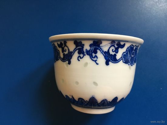2 пиалы, бело-синий рисовый фарфор, состояние новых