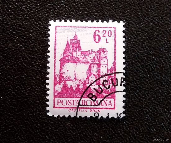 Марка Румыния 1972 год Стандарт Архитектура