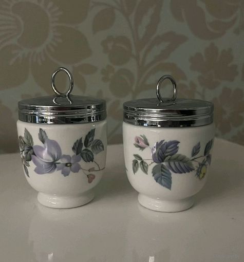 Кодлер на 2 яйца от Royal Worcester Англия