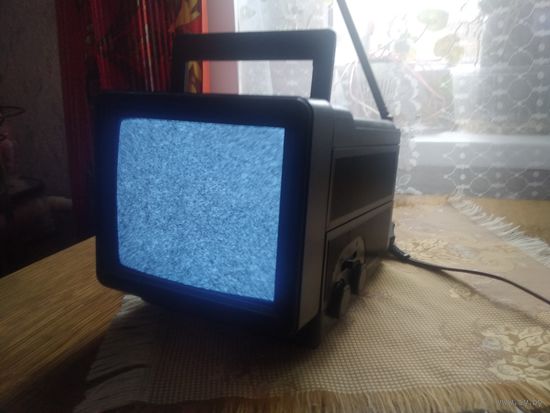 Телевизор малогабаритный Калибр 2/2