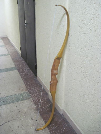 Лук советский деревянный спортивный мастерский.