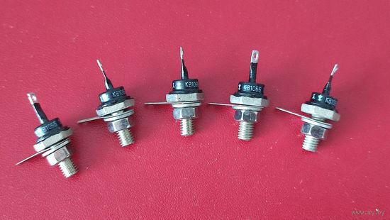 Варикап кв106б  1977г.