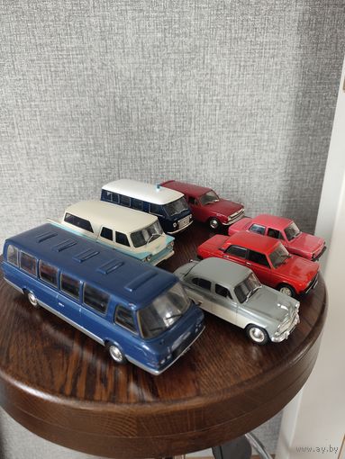 Машинки Diagostini