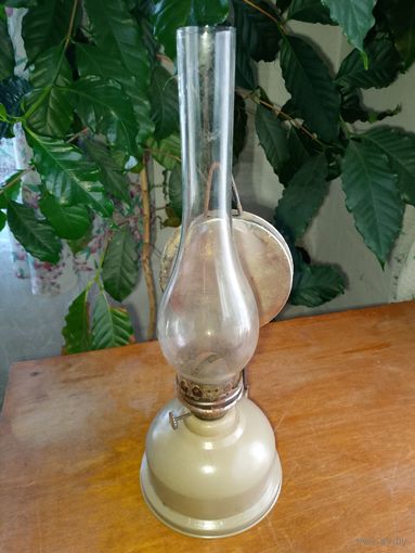 Керосиновая лампа