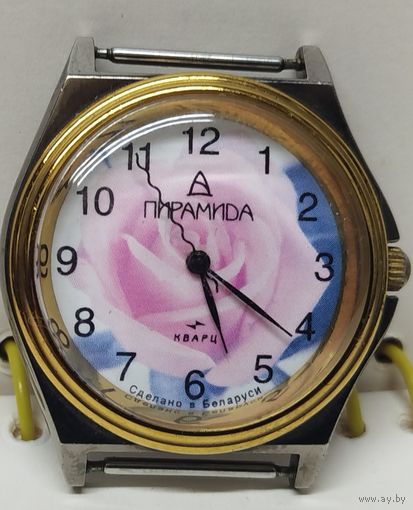 Не частые часы "Пирамида" состояние,мех.Miyota