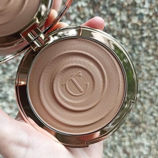 Charlotte Tilbury Beautiful Skin Sun-Kissed Glow Bronzer 21 gr в оттенке 1 Fair