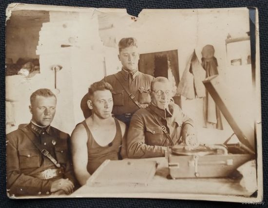 Фото РККА подпись 1930 годы сотрудники(А 9)