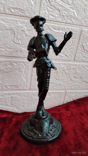 СТАТУЭТКА ДОН КИХОТ  ЧУГУН СЧЗЛ Распродажа Коллекции !!! . Экспресс  Аукцион НЕ с рубля без МПЦ и прочего 3 ДНЯ  .Много лотов в продаже .