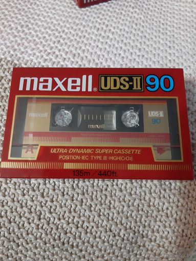 Кассета maxell UDS-II 90. цена за одну.
