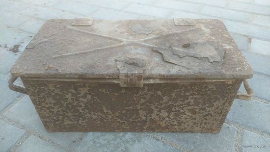 Ящик военный
