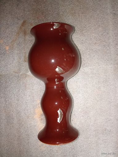 Старая интерьерная керамическая ваза