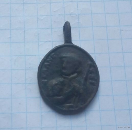 Медальон католический из старой шкатулки