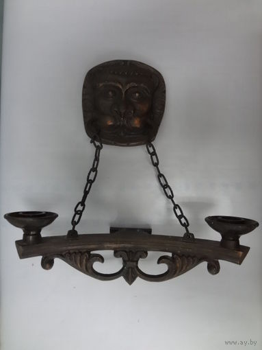 Подсвечник настенный.