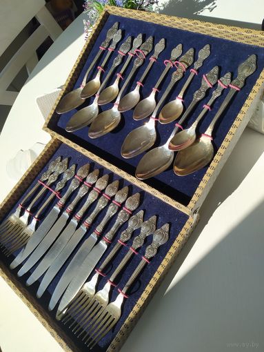 НАБОР СТОЛОВЫХ ПРИБОРОВ МНЦ СССР НА 6 ПЕРСОН