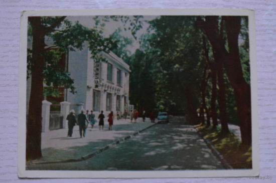Светлогорск. Универмаг "Спутник"; 1964, чистая (изд.ГФК).